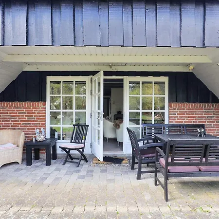 Three-bedroom In Borkop 17 * Jerup