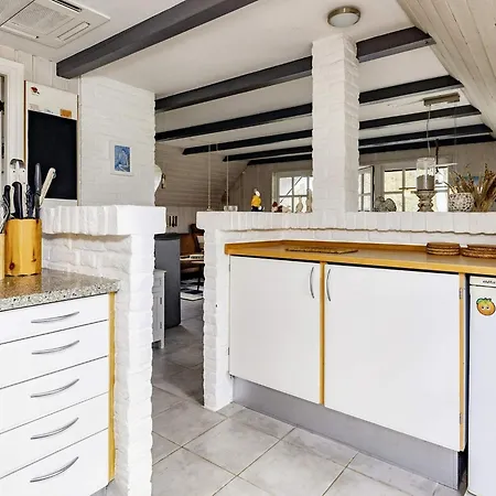 Three-bedroom In Borkop 17 Jerup
