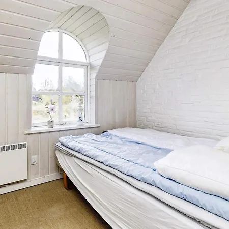 度假居 6 Person In Jerup-by Traum 耶鲁普