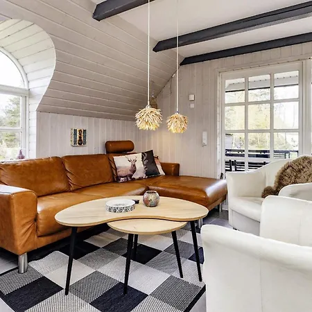 Three-bedroom In Borkop 17 * Jerup