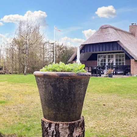 度假居 6 Person In Jerup-by Traum