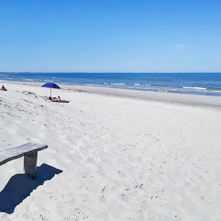 6 Person In Jerup-by Traum